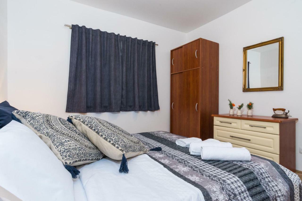 Apartment Okrug Gornji - Trogir With Sea View 외부 사진