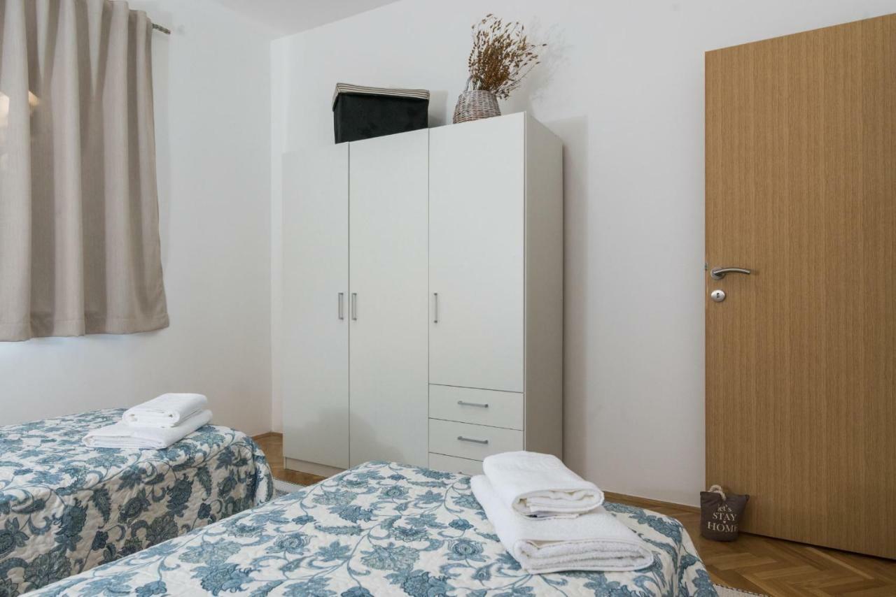 Apartment Okrug Gornji - Trogir With Sea View 외부 사진